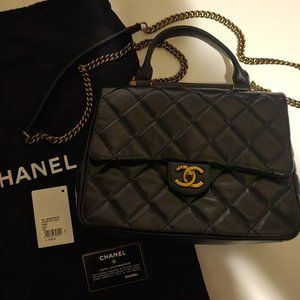 Chanel purse